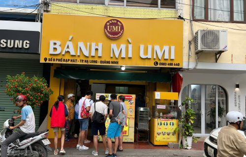 tiem banh mi um ha long